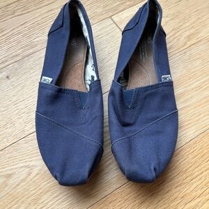 TOMS Dark Blue Canvas Women’s Slip-Ons